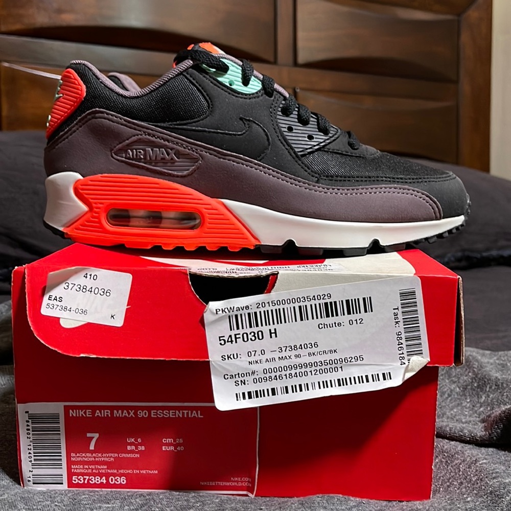 Nike Air Max 90